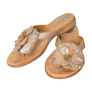 B.O.C Born Concept Sandals Womens Size 10 Beige Flower Thong Comfort Sandals